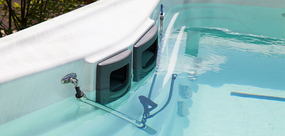 ALLIANCE PISCINES PISCINE LA ROCHE SUR YON Labris De Piscine Bas 1 150x150