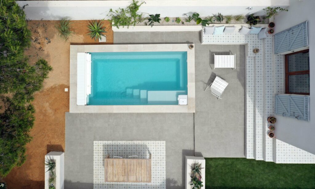 Alliance Piscines Pisciniste Cholet City Grise C2 25 Copie Min