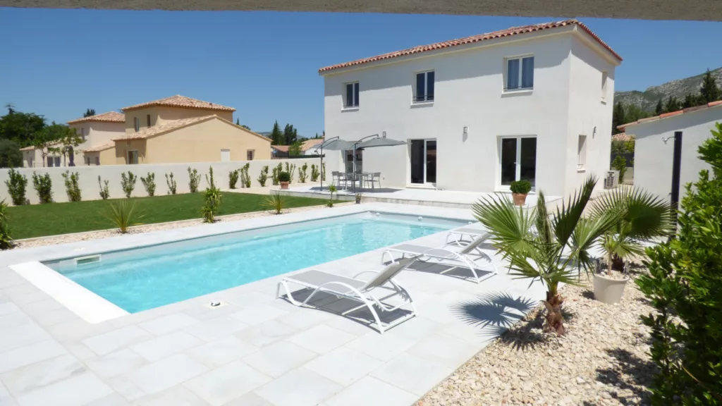 Alliance Piscines Pisciniste Cholet Kryptonite 9C Grise CoverIn KC5 1 1